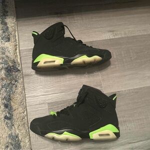 Jordan Black and Neon Green Sneakers